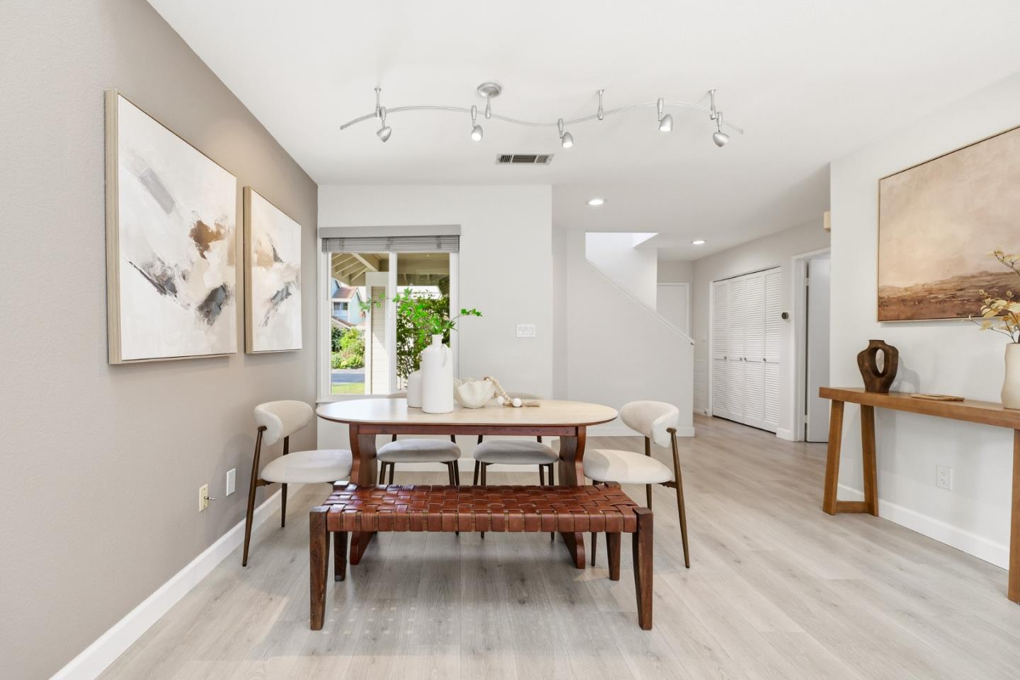 2896 Barrington Terrace