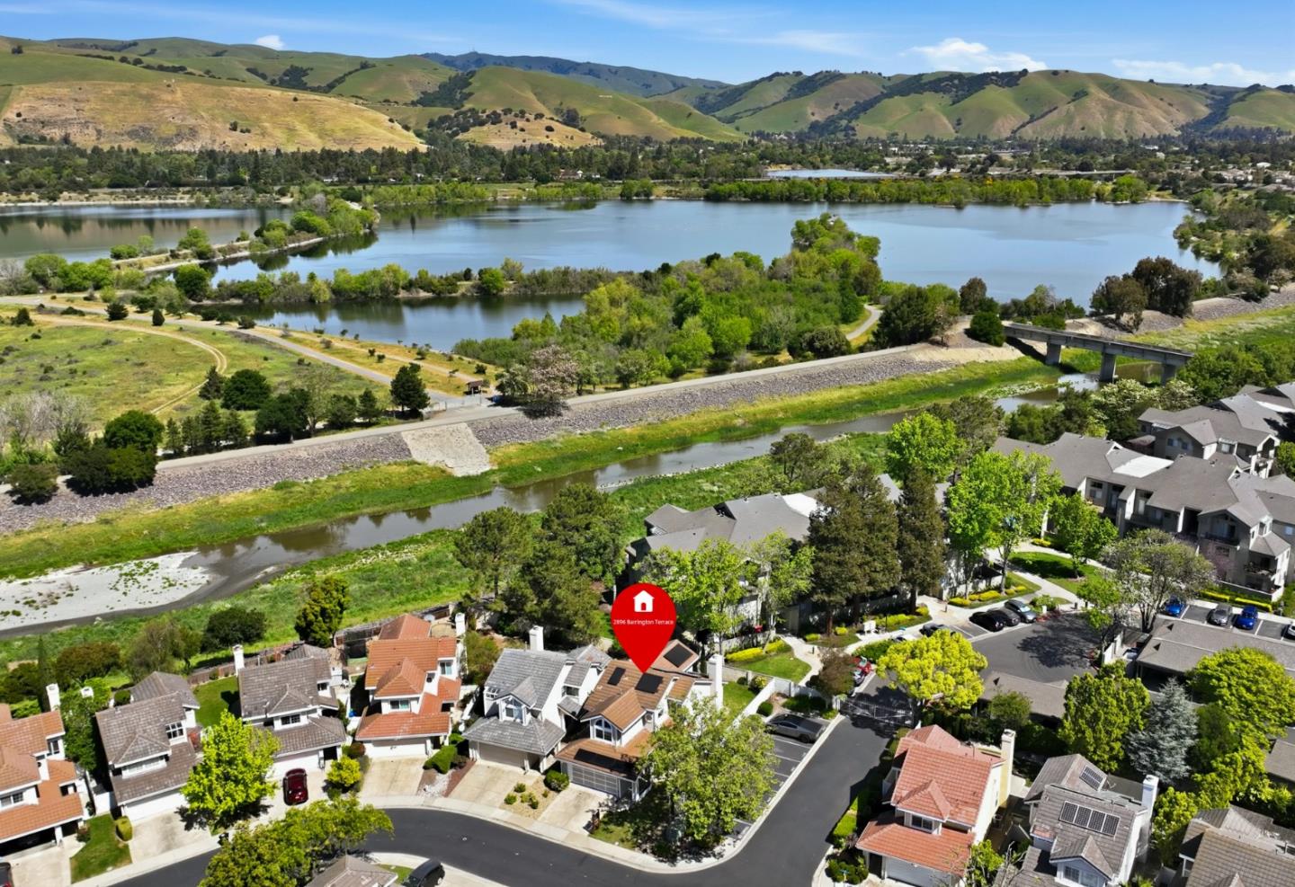 2896 Barrington Terrace