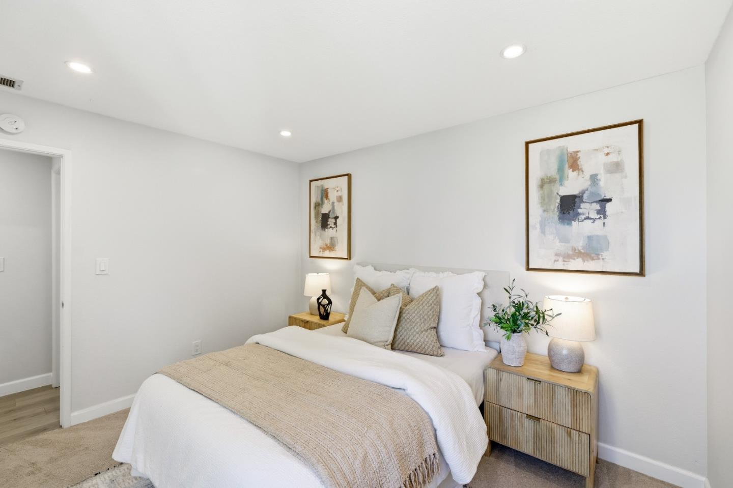 2896 Barrington Terrace