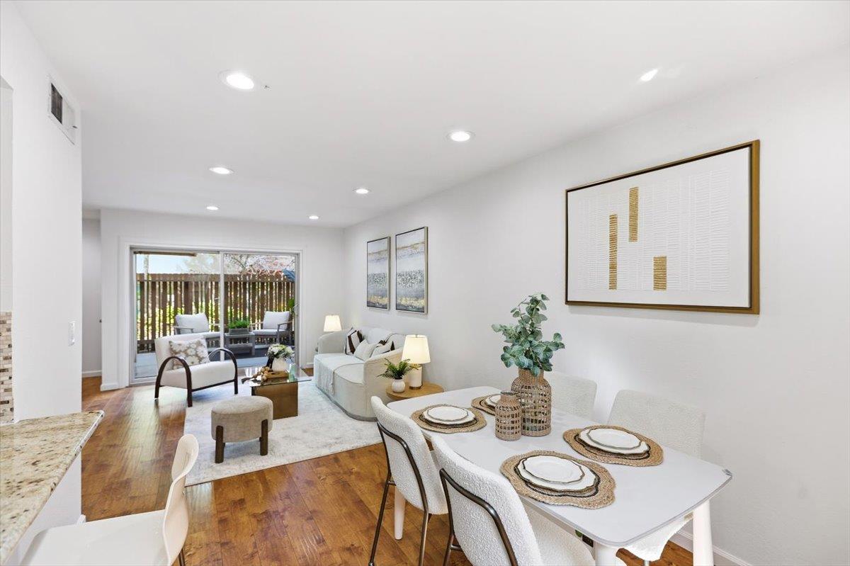 236 East Red Oak Drive B