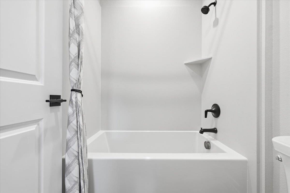 39502 South Darner Drive