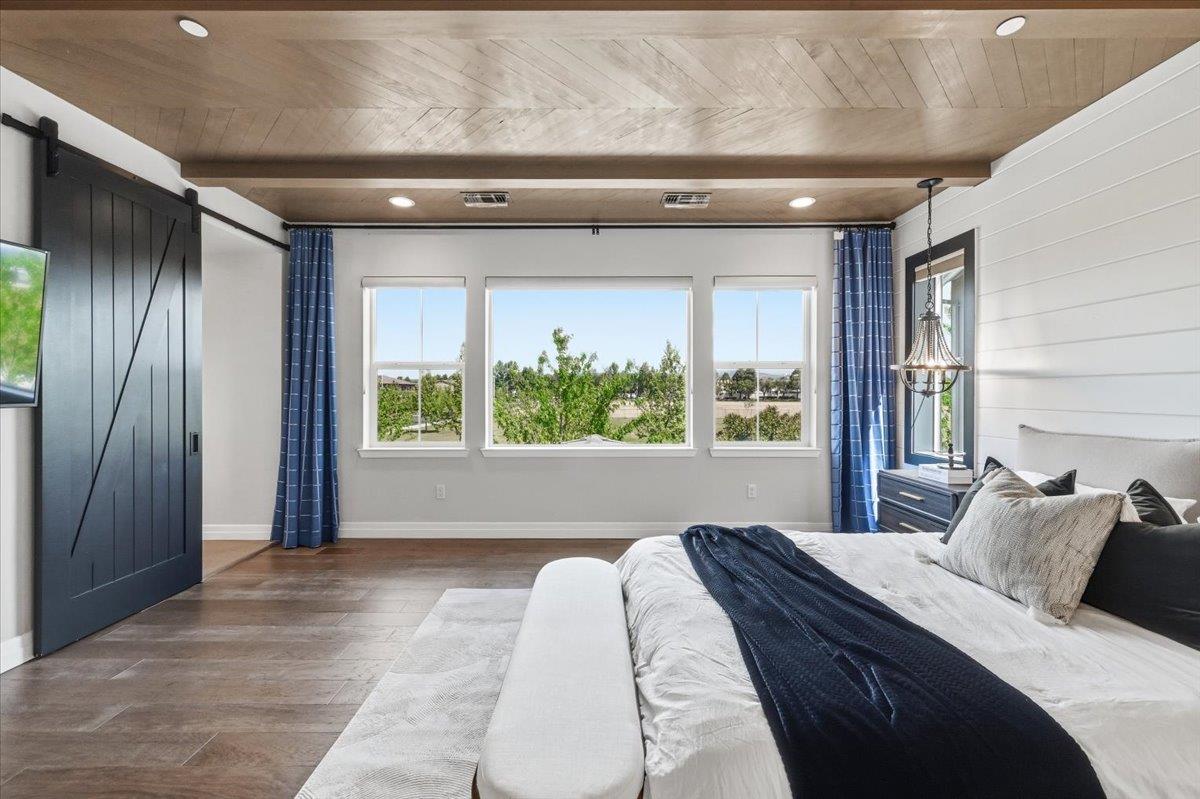 39502 South Darner Drive