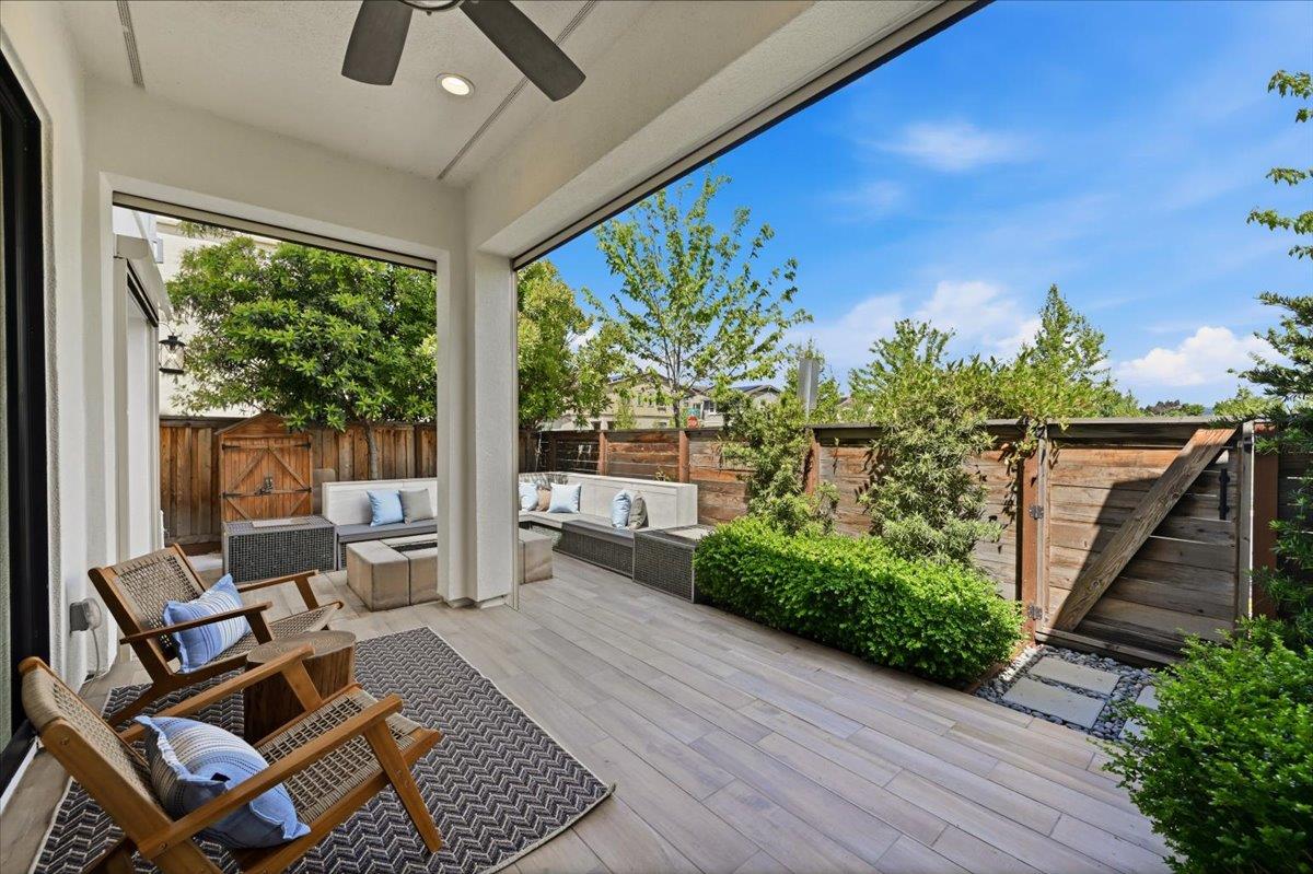 39502 South Darner Drive