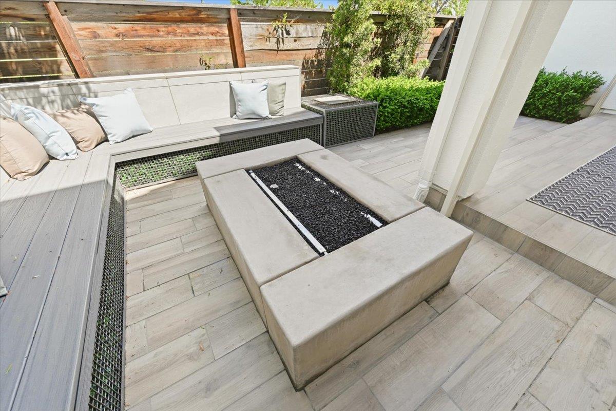 39502 South Darner Drive