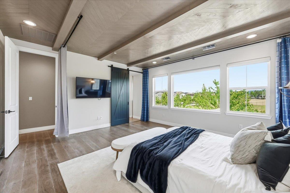 39502 South Darner Drive