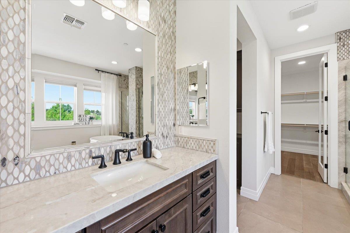 39502 South Darner Drive