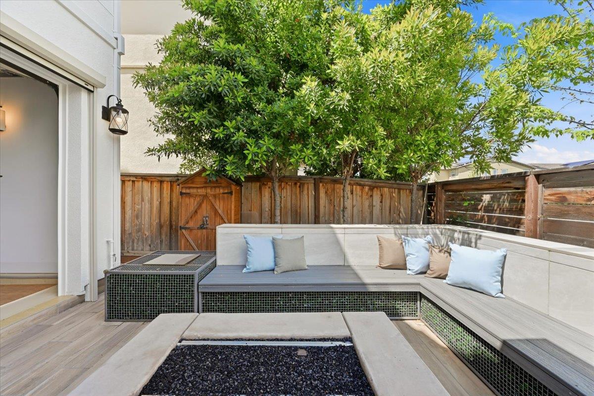 39502 South Darner Drive