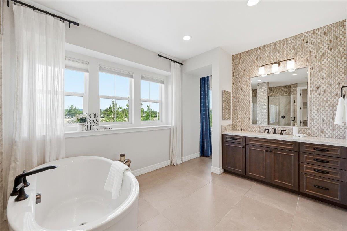 39502 South Darner Drive