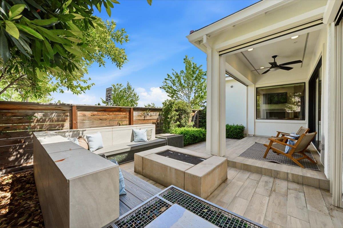 39502 South Darner Drive