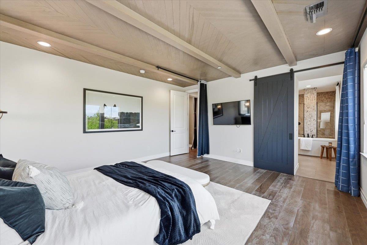 39502 South Darner Drive