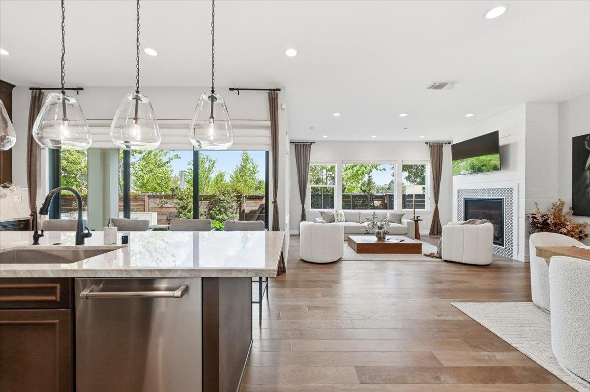 39502 South Darner Drive