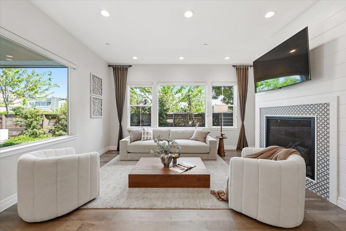 39502 South Darner Drive