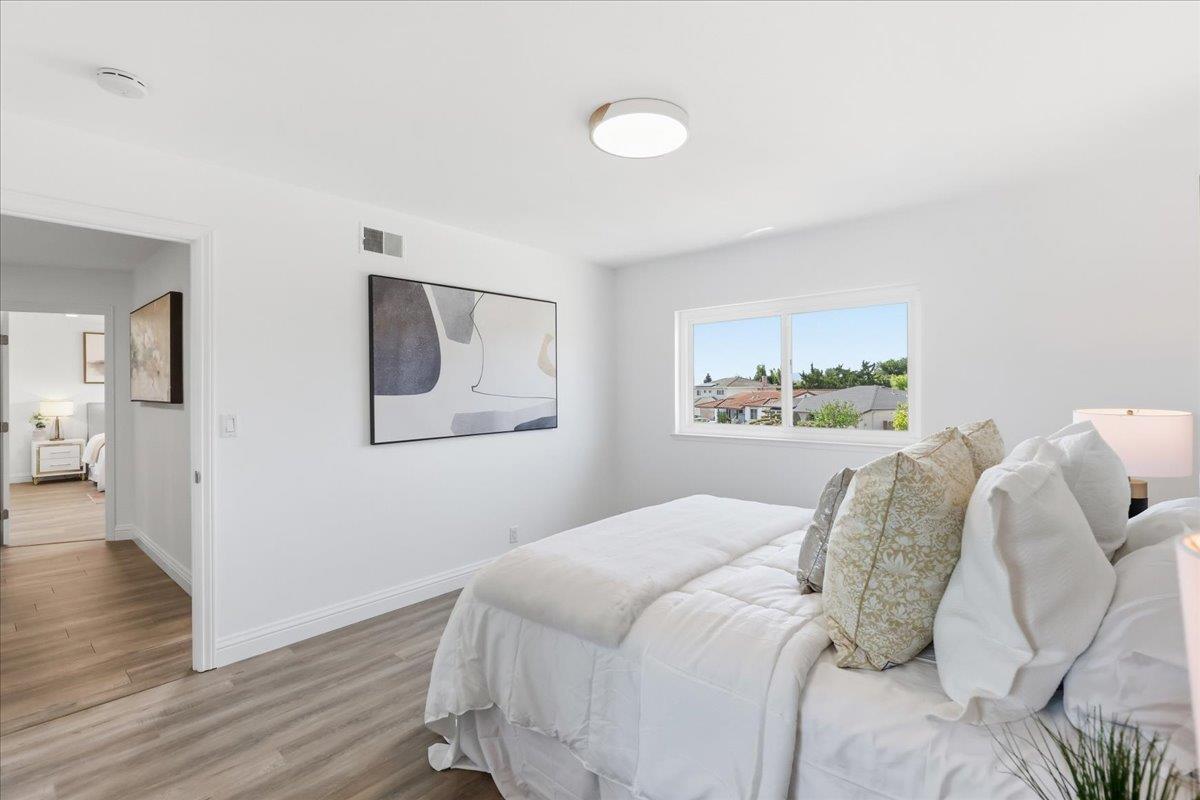2078 Admiral Pl