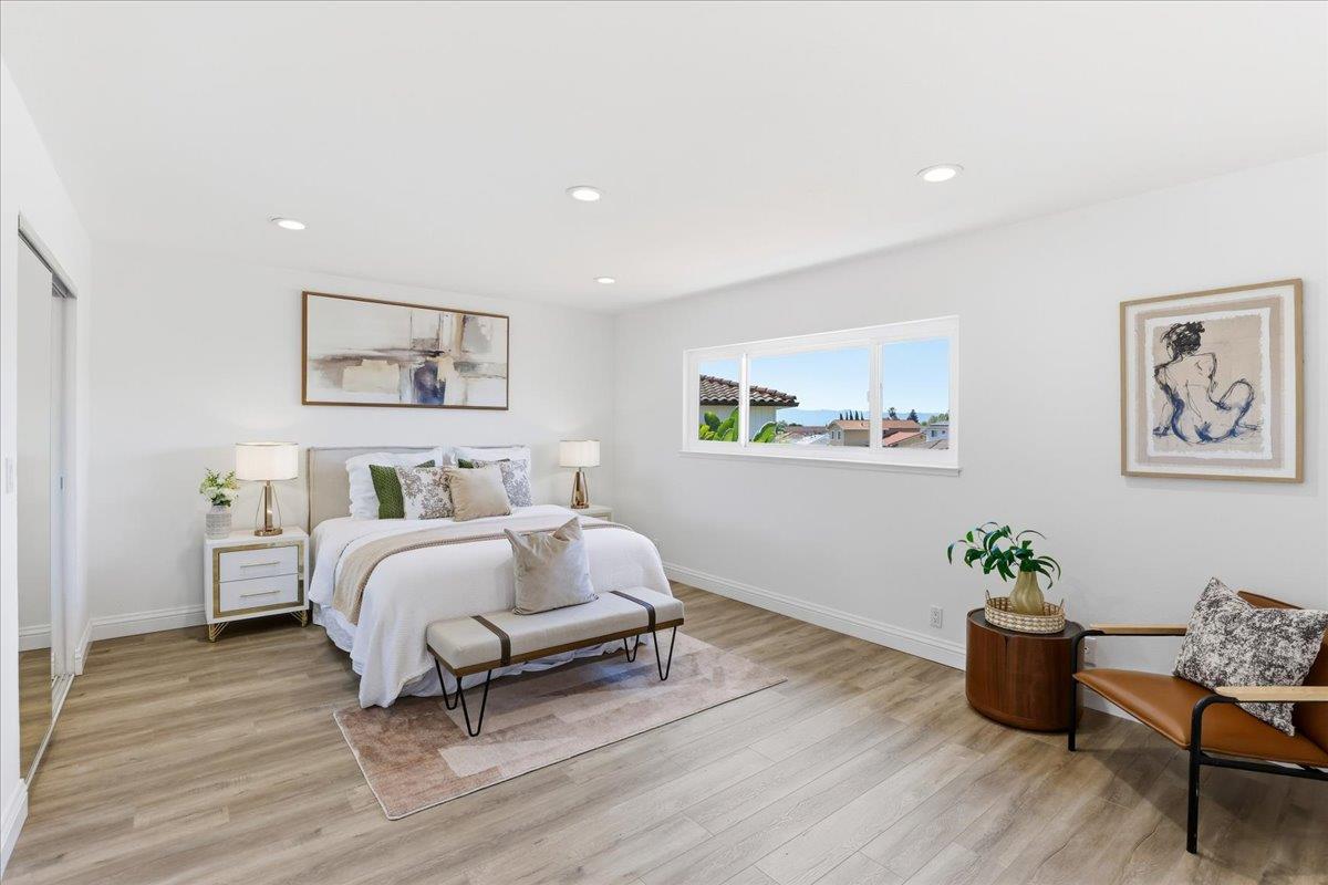 2078 Admiral Pl