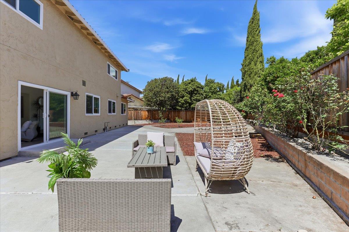 2078 Admiral Pl