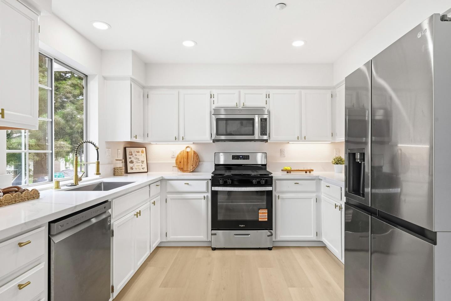 1148 Pointe Hope Landing