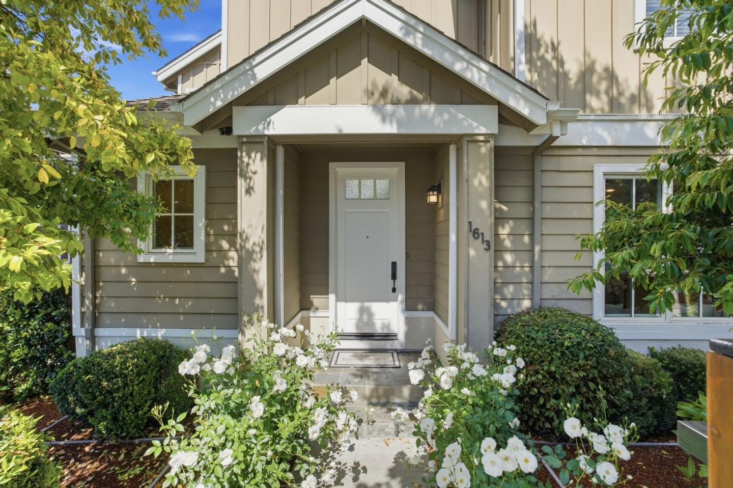 1613 Kentfield