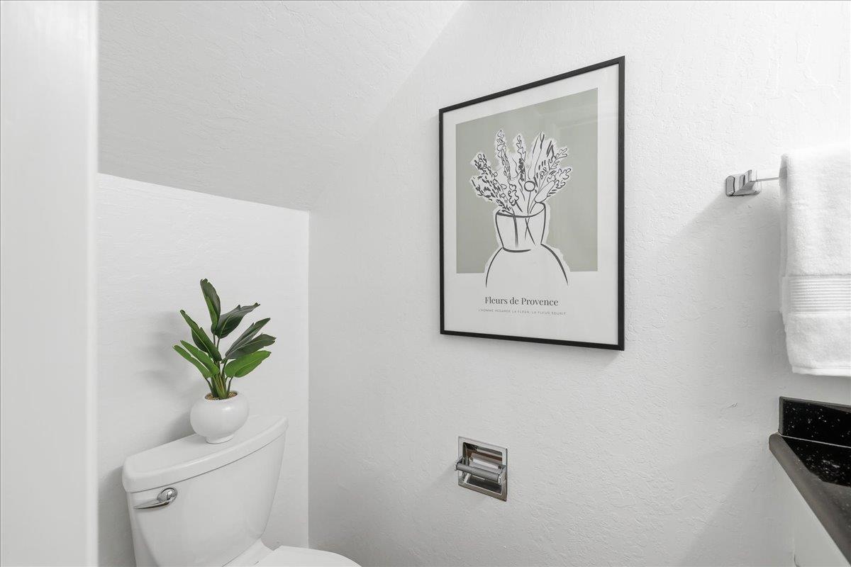 1983 San Luis Avenue 16