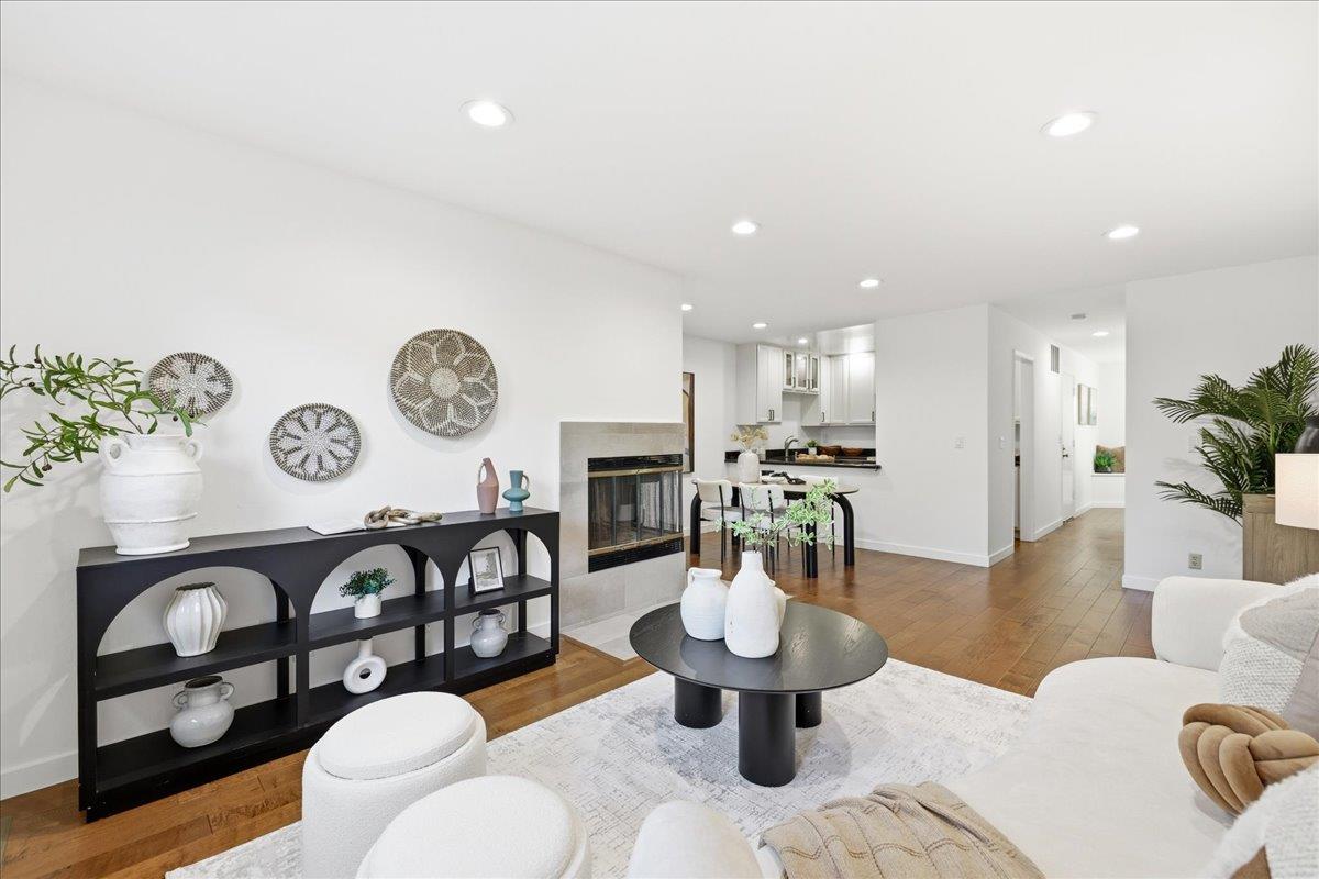 1983 San Luis Avenue 16