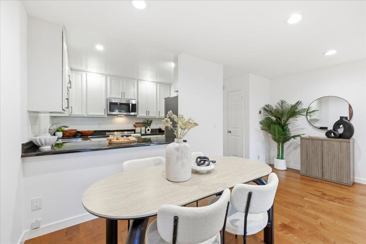 1983 San Luis Avenue 16