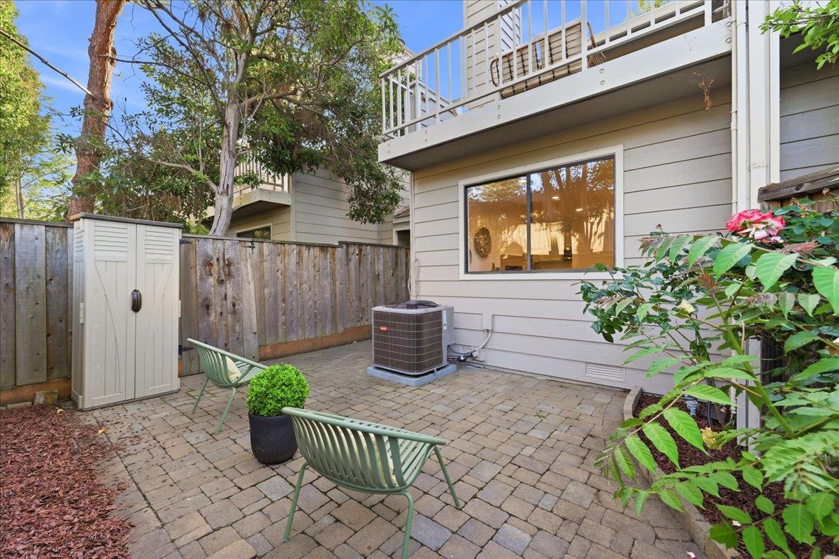 1983 San Luis Avenue 16