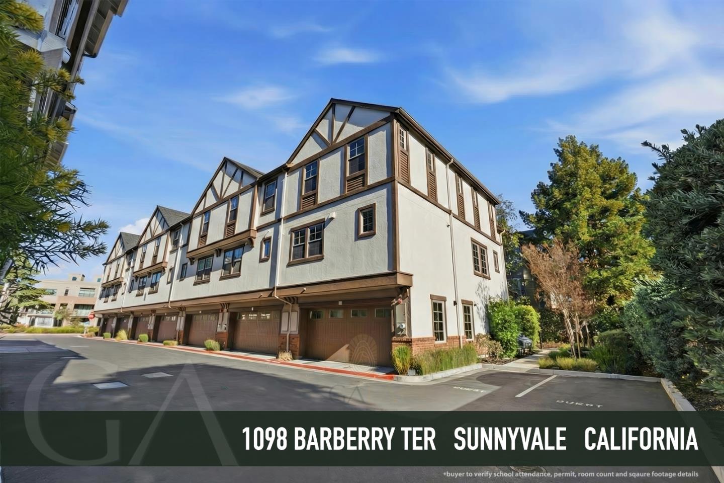 1098 Barberry Terrace