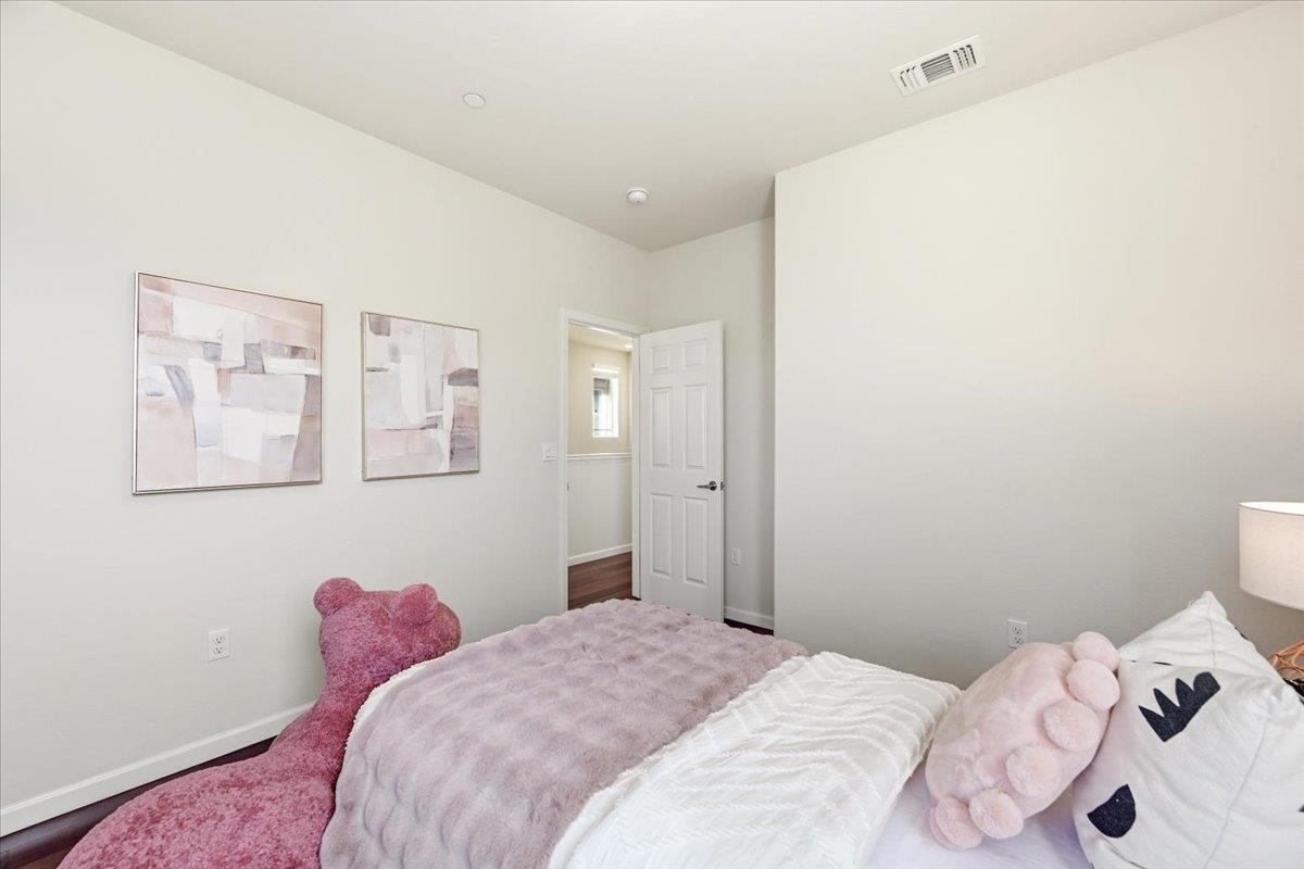 2767 Pismo Terrace