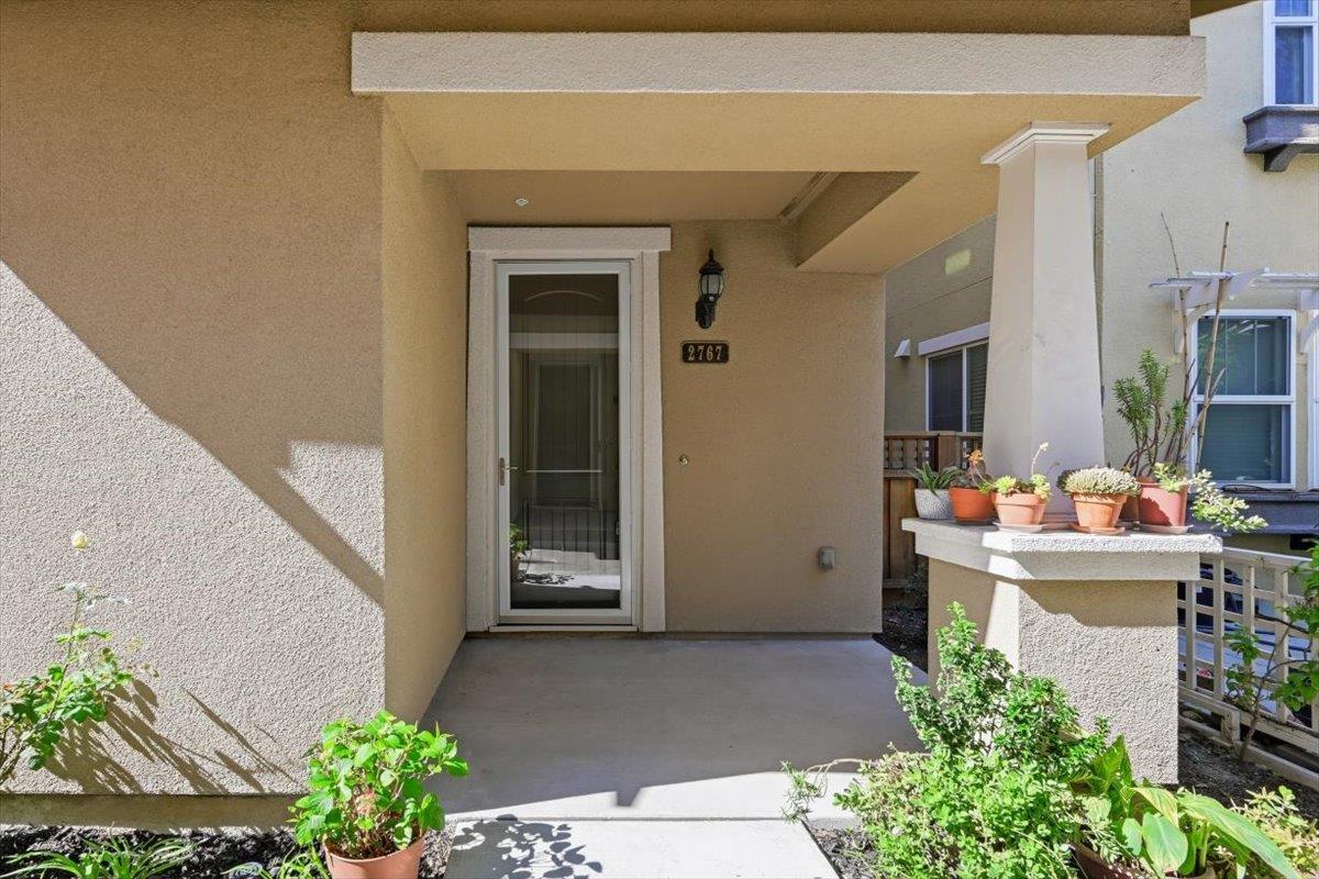 2767 Pismo Terrace