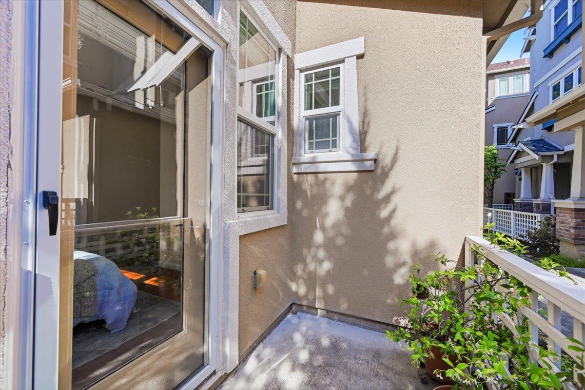 2767 Pismo Terrace