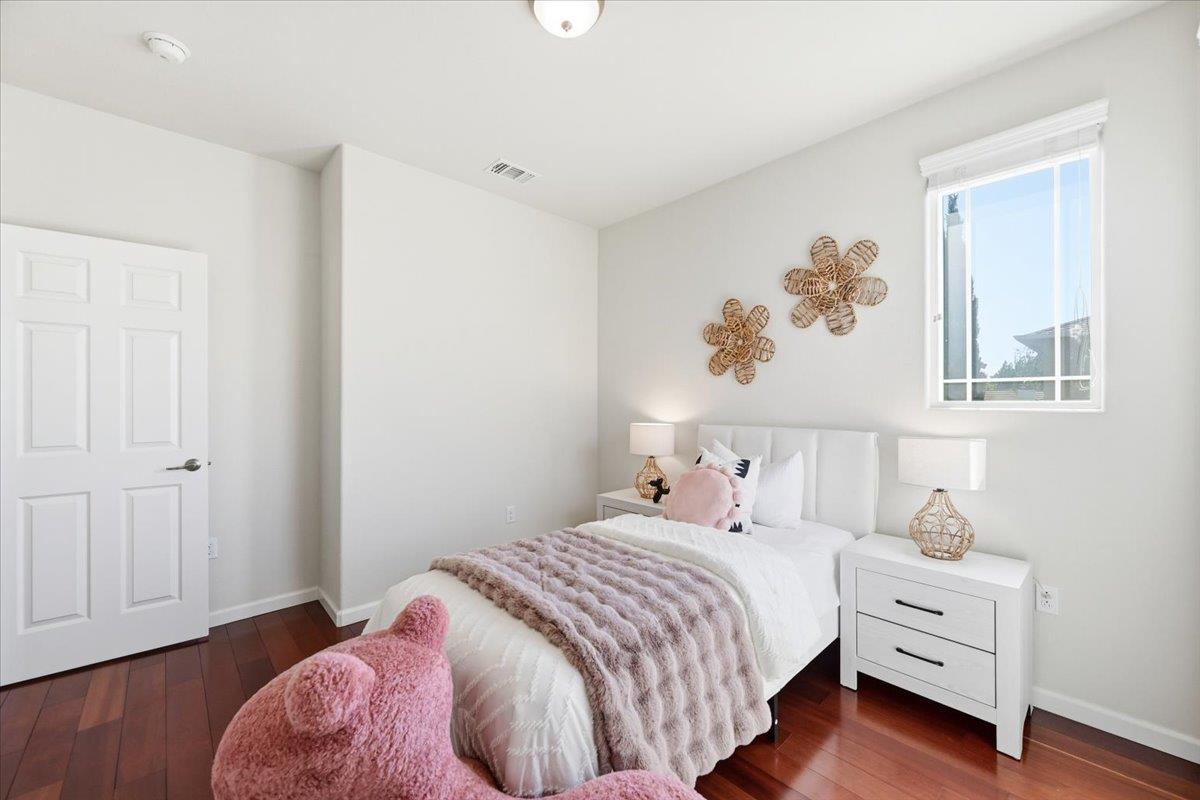 2767 Pismo Terrace