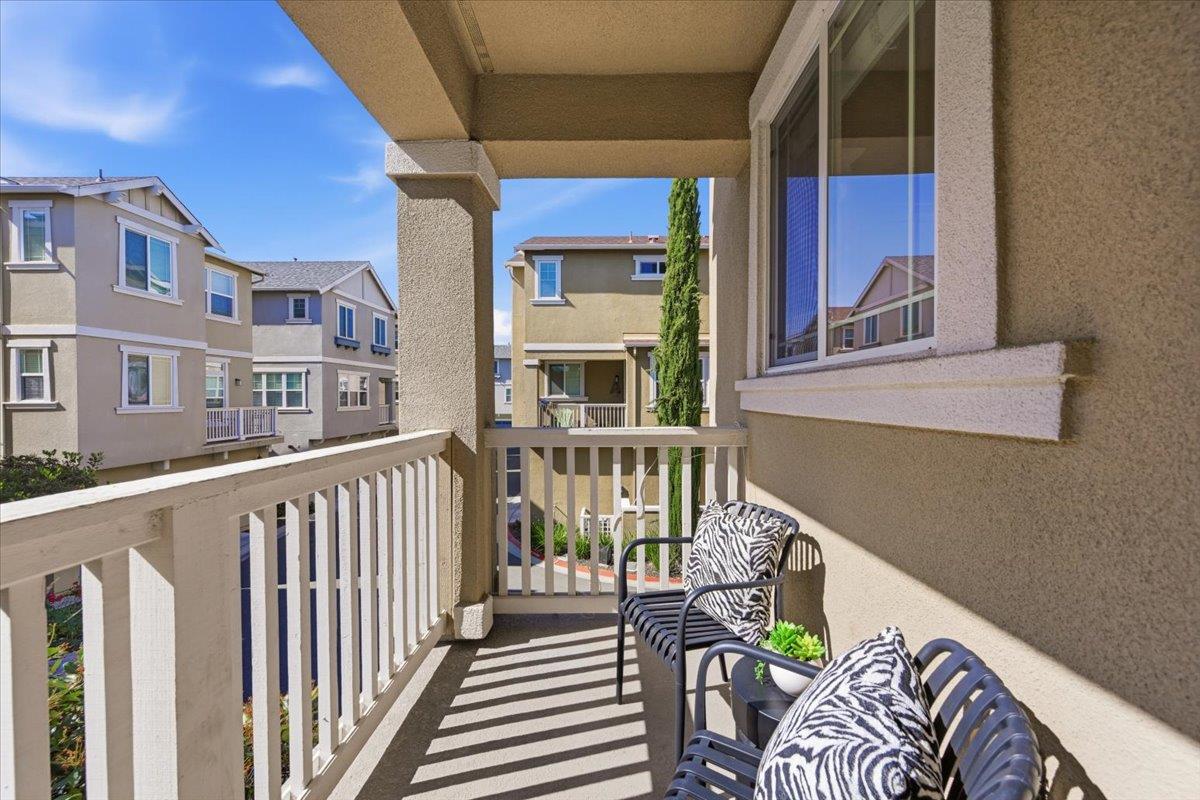 2767 Pismo Terrace