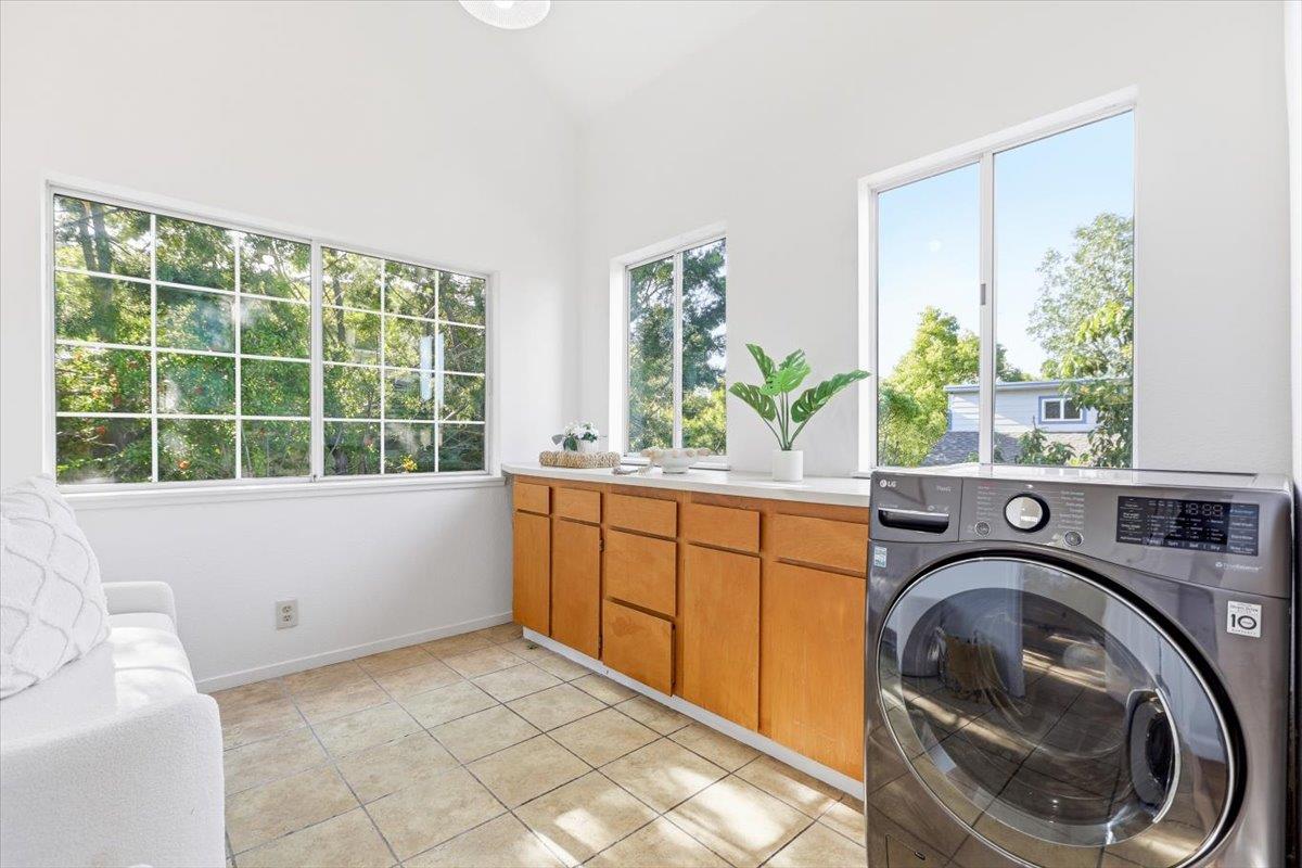 21075 Greenleaf Drive