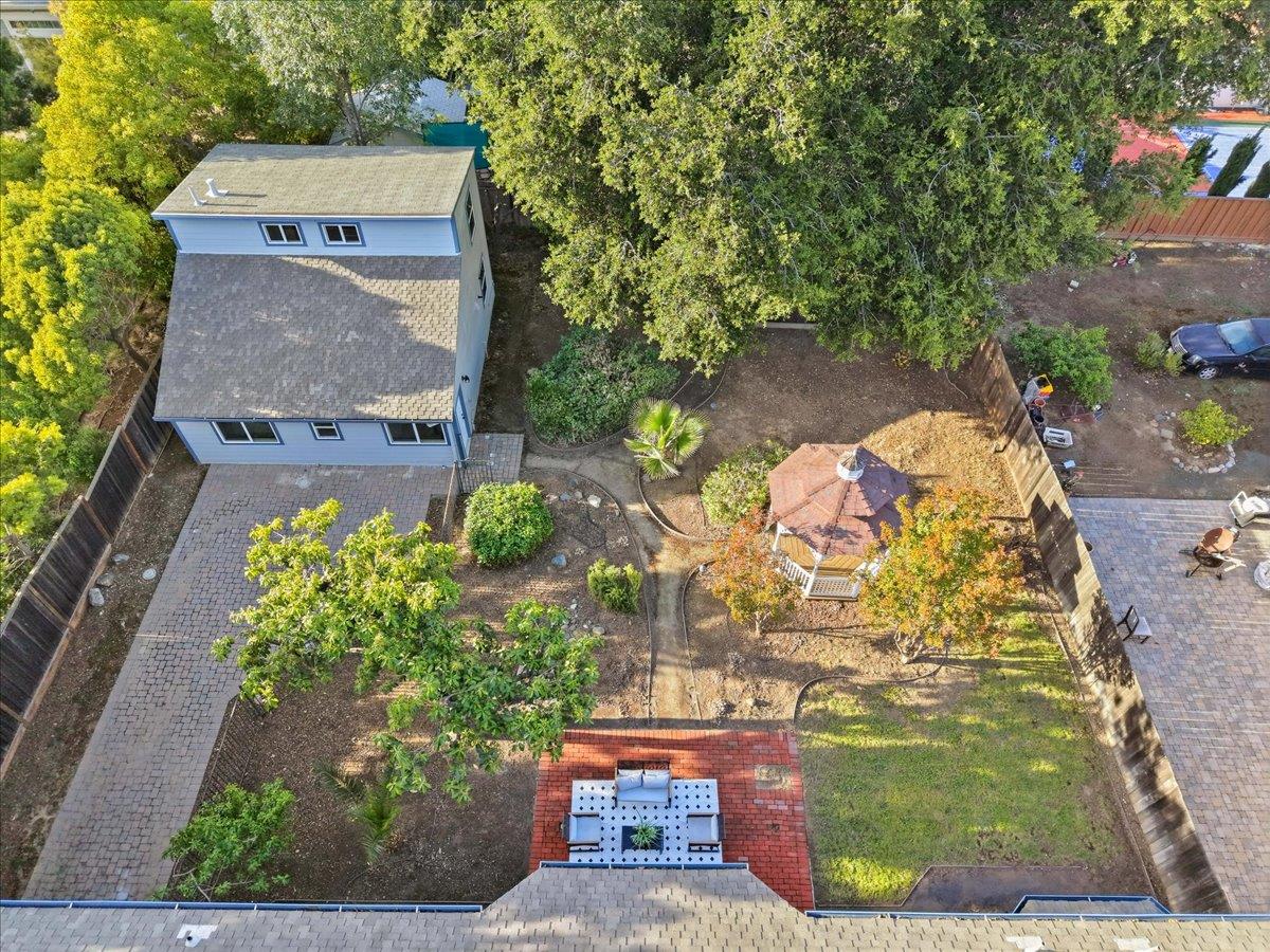 21075 Greenleaf Drive