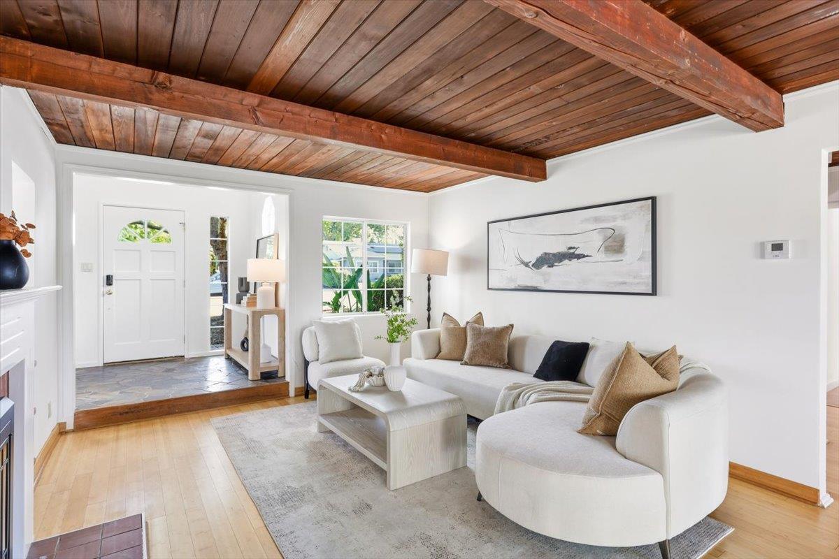 21075 Greenleaf Drive