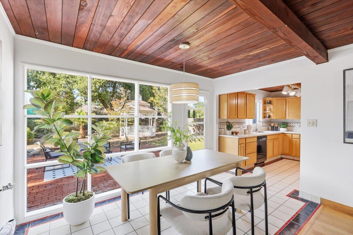 21075 Greenleaf Drive