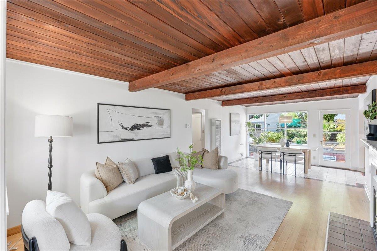 21075 Greenleaf Drive