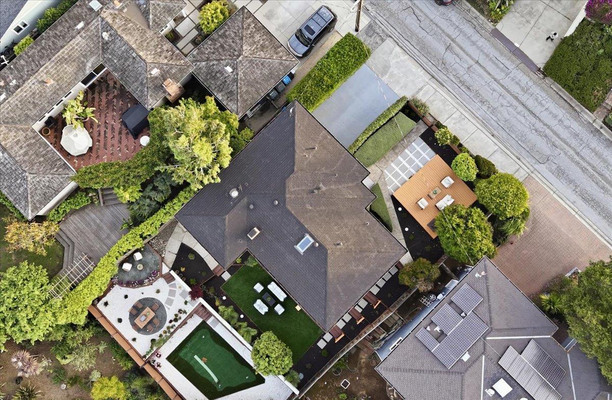 1609 Molitor Road
