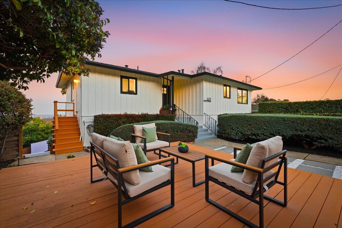 1609 Molitor Road