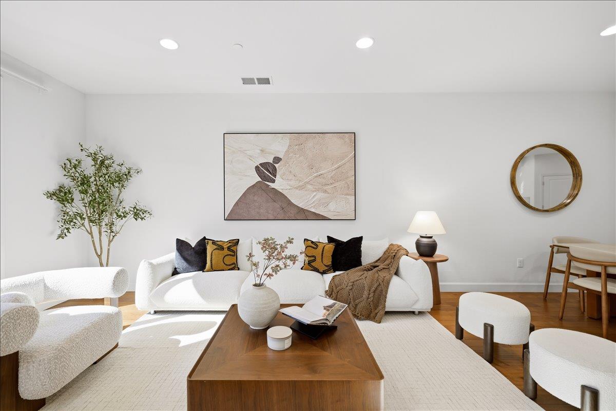 2927 Kaiser Drive
