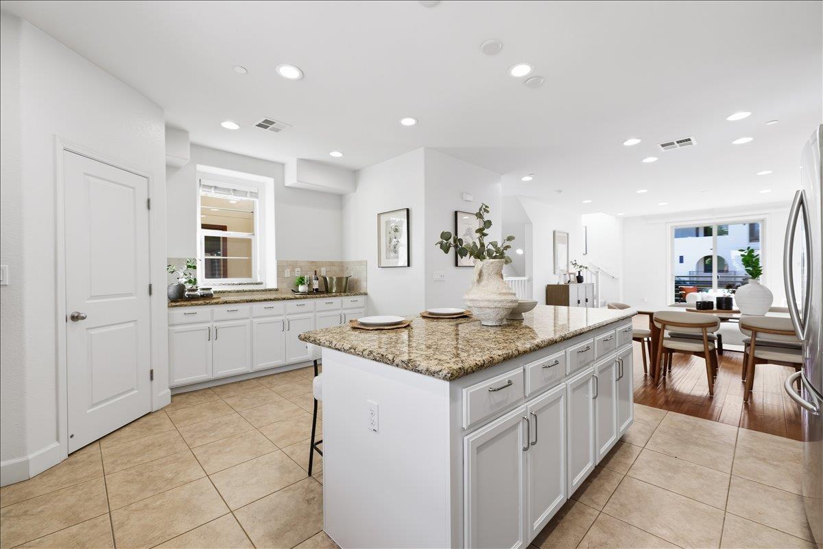 2927 Kaiser Drive