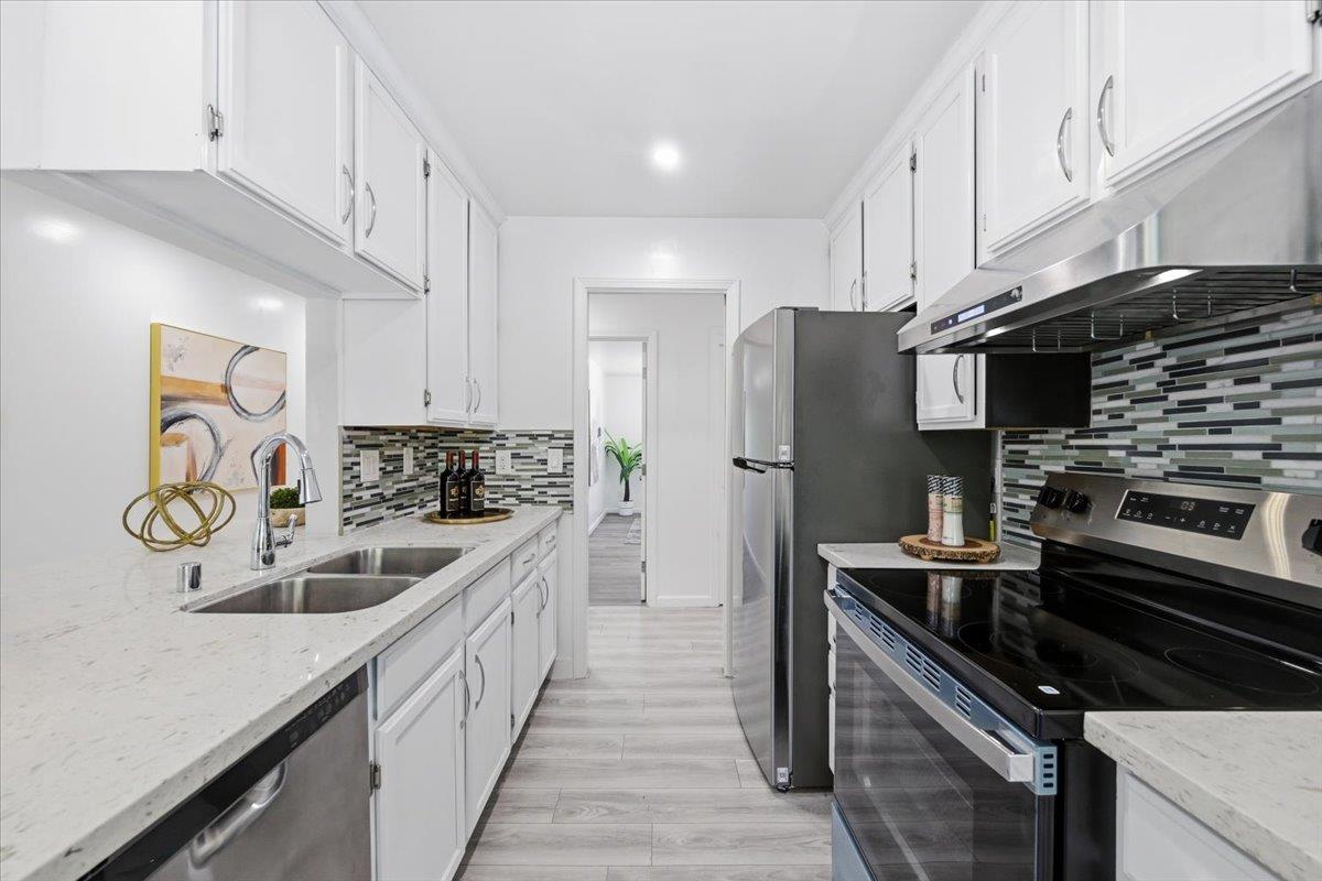 99 East Middlefield Road 34