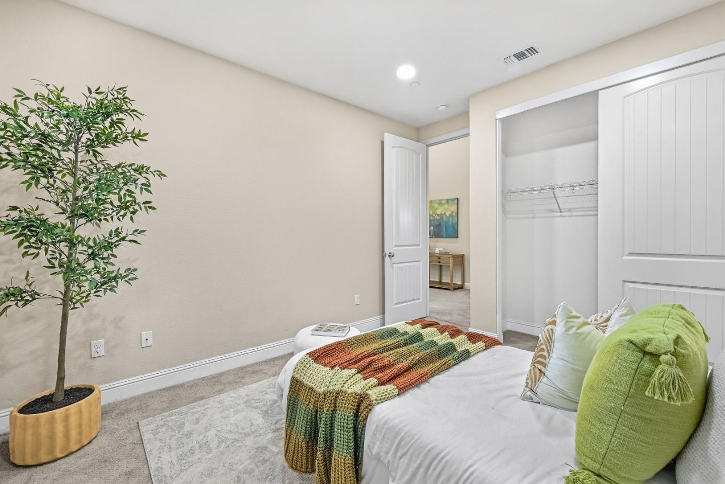 2036 Aragon Drive
