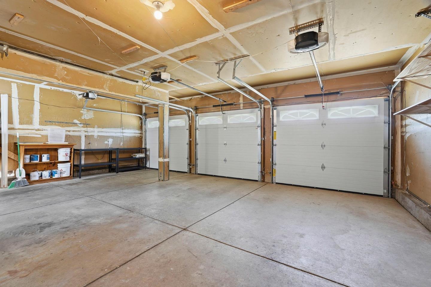1636 Mariani Drive