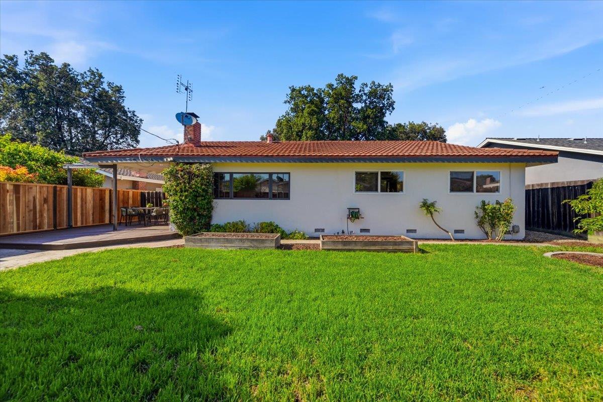5841 Arapaho Drive