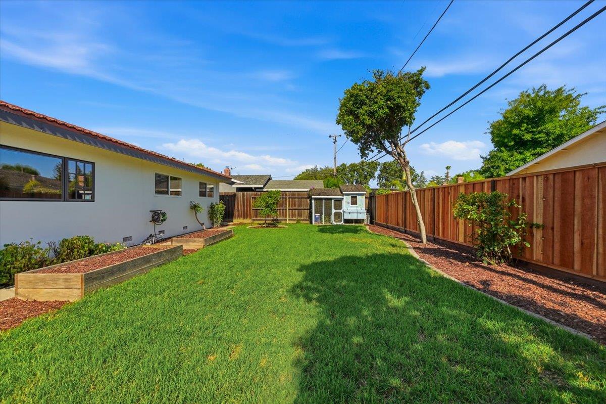 5841 Arapaho Drive