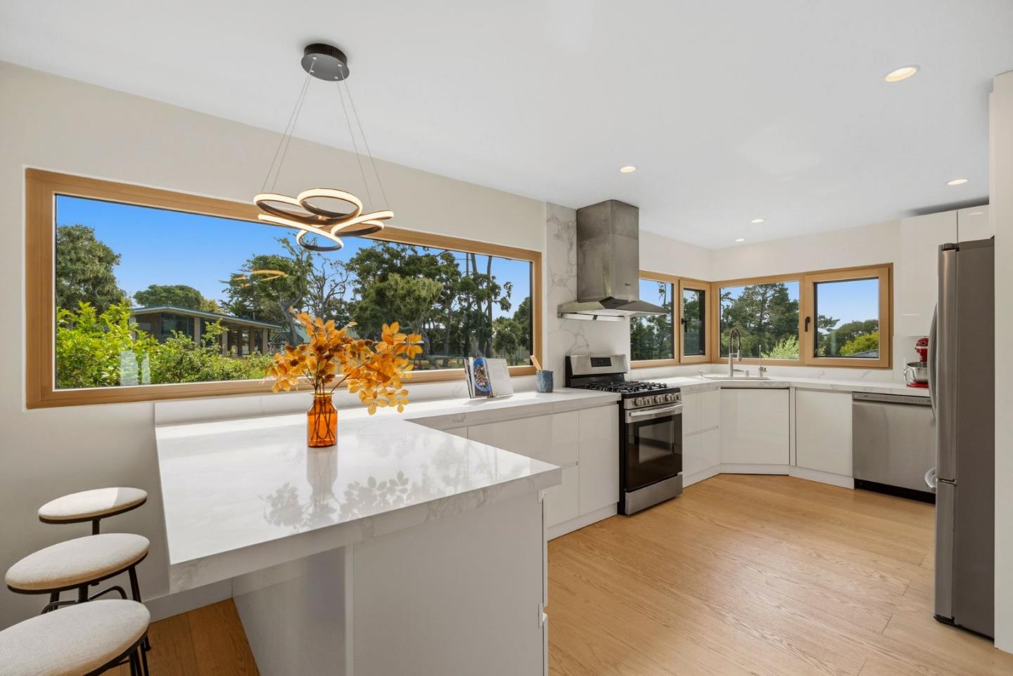 612 Sunset Drive