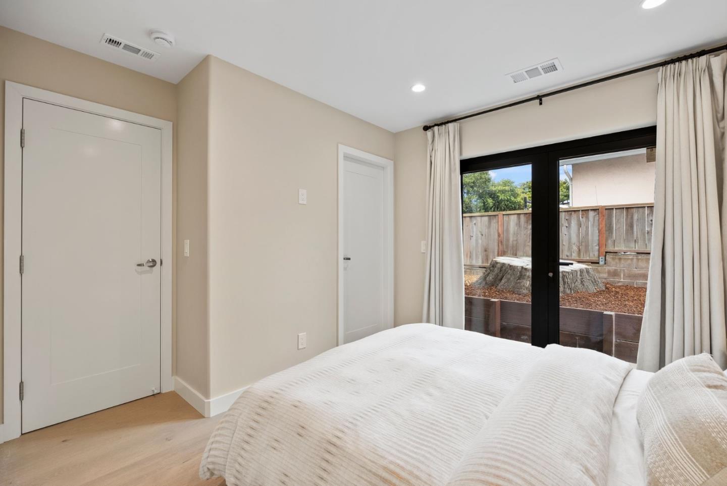 612 Sunset Drive
