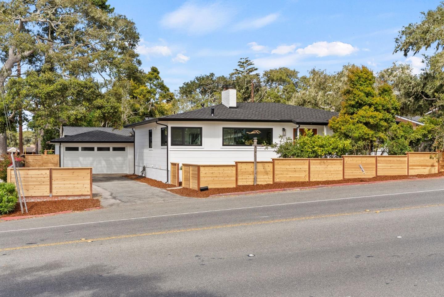 612 Sunset Drive