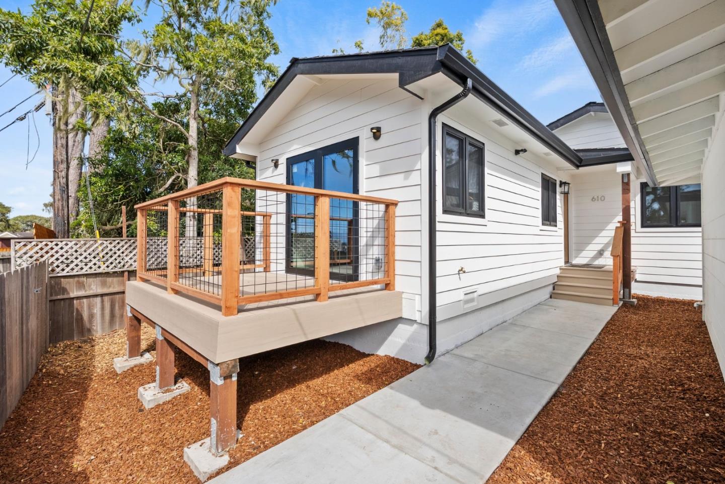 612 Sunset Drive