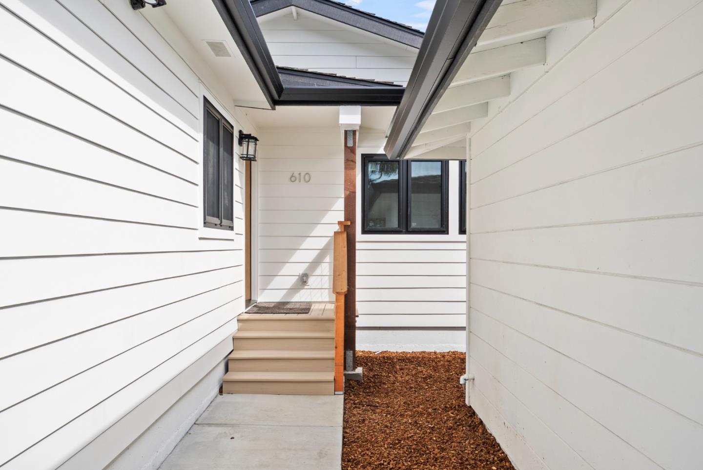 612 Sunset Drive